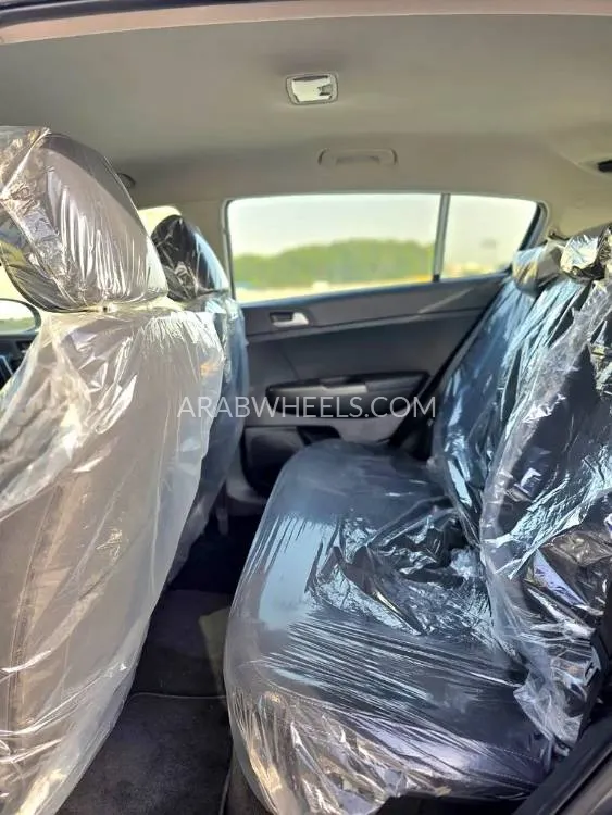 Kia Sportage 2022 for Sale in Sharjah Image-11