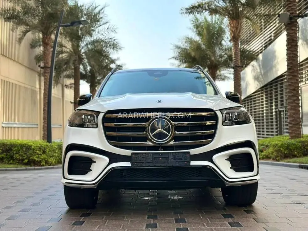 مرسيدس بنز GLS 2025 for Sale in دبي Image-10