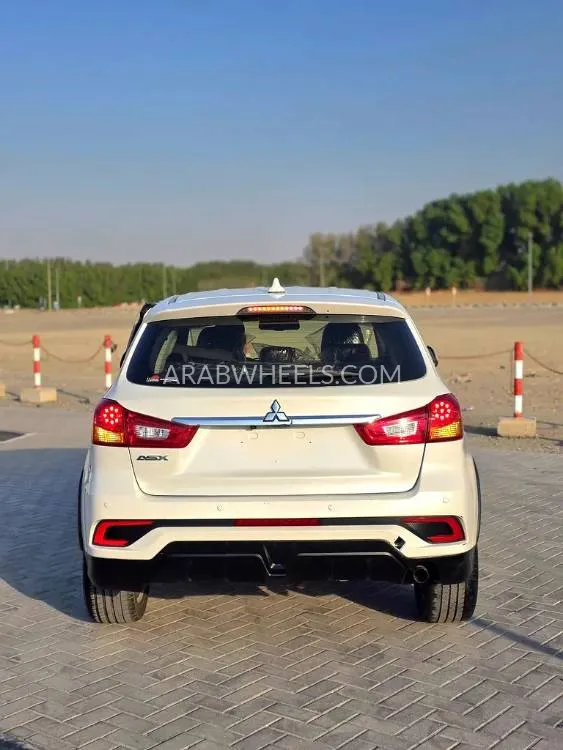 Mitsubishi ASX 2019 for Sale in Sharjah Image-4