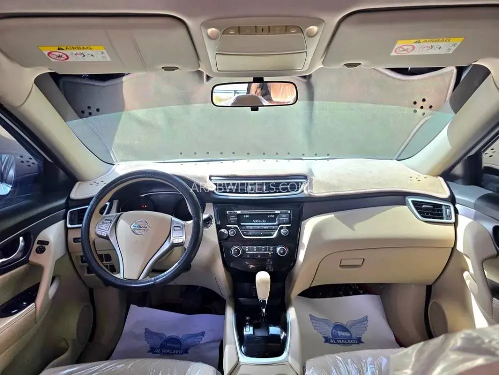 Nissan X-Trail 2017 for Sale in Sharjah Image-20