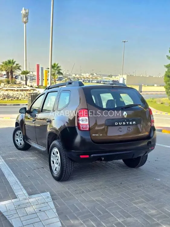 Renault Duster 2015 for Sale in Sharjah Image-3