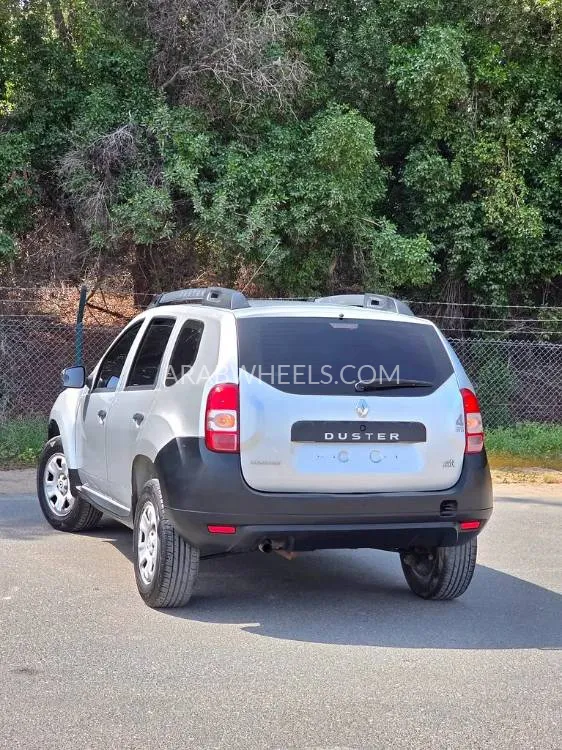 Renault Duster 2017 for Sale in Sharjah Image-17