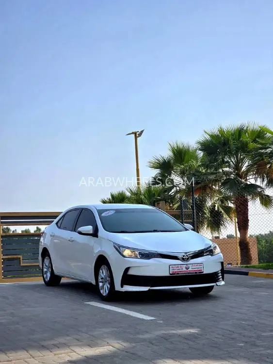 Toyota Corolla 2019 for Sale in Sharjah Image-18