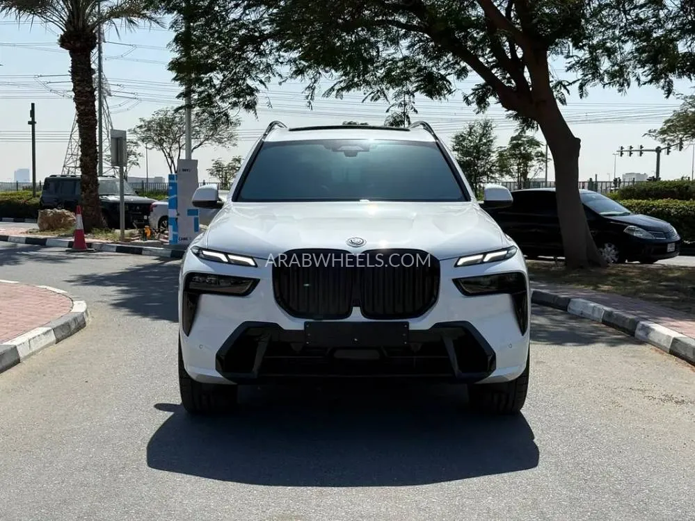 بي إم دبليو X7 2025 for Sale in دبي Image-11