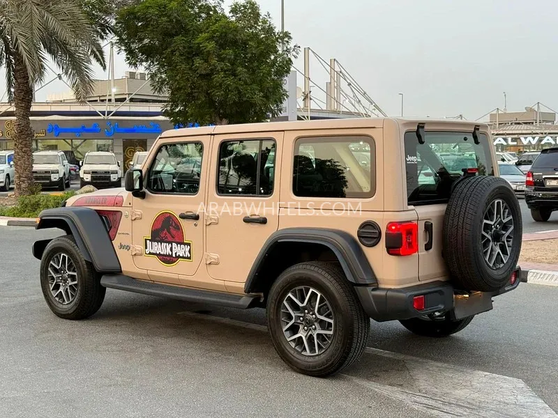 Jeep Wrangler 2024 for Sale in Dubai Image-8