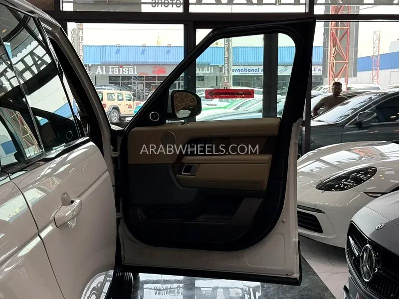 لاند روفر رينج روفر 2019 for Sale in دبي Image-3