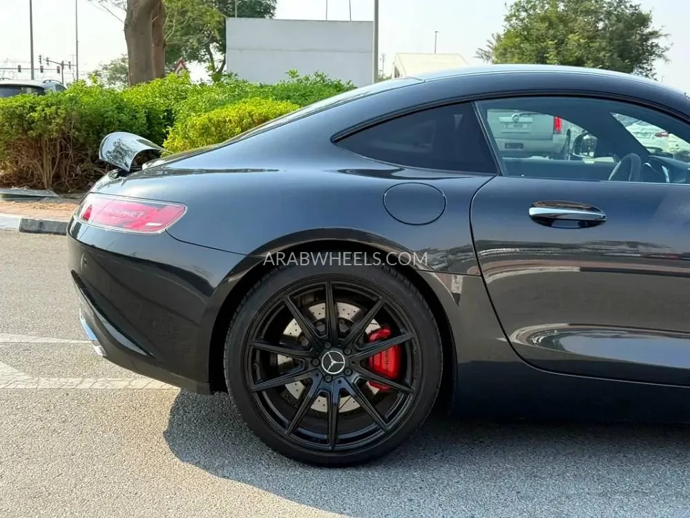 Mercedes Benz AMG GT 2017 for Sale in Dubai Image-12