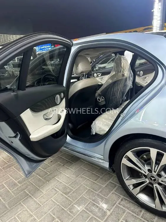 Mercedes Benz C Class 2017 for Sale in Ajman Image-8