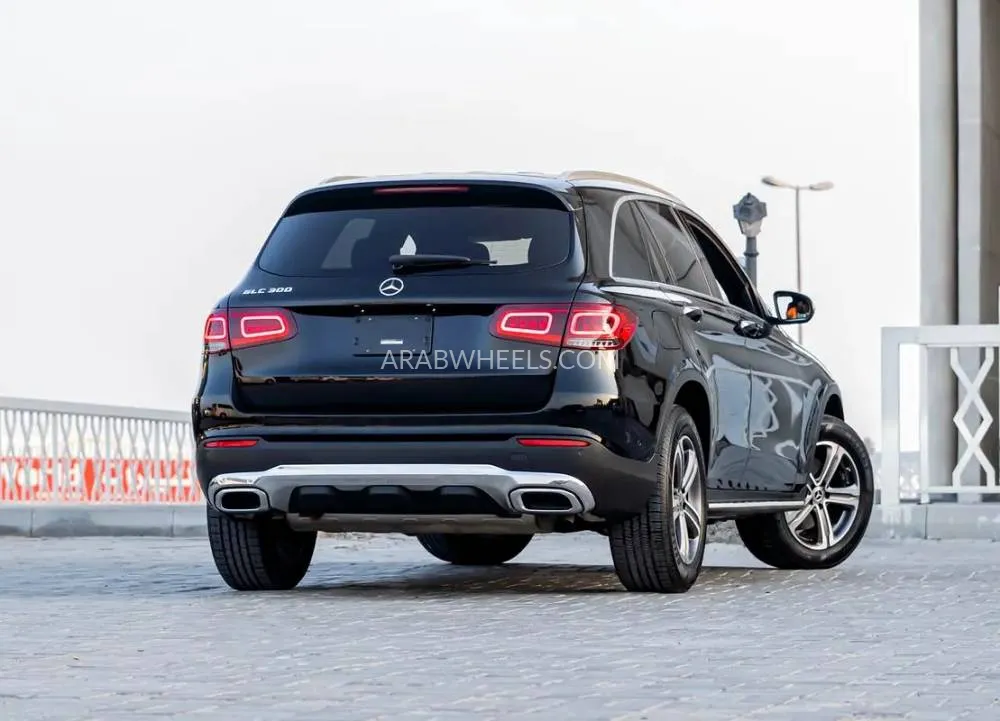 Mercedes Benz GLC Class 2021 for Sale in Dubai Image-2