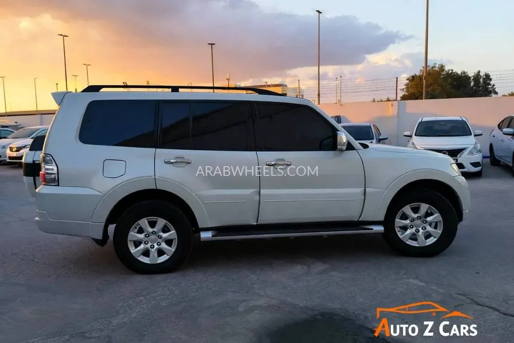 Mitsubishi Pajero 2017 for Sale in Abu Dhabi Image-13