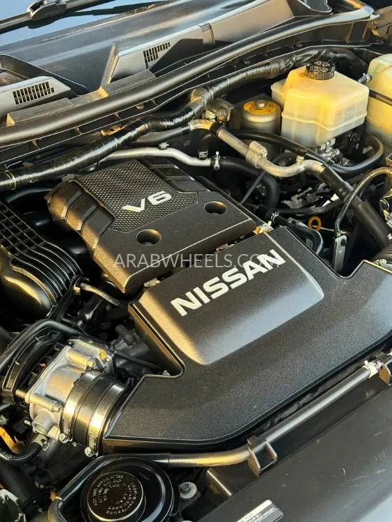 Nissan Patrol 2017 for Sale in Abu Dhabi Image-9