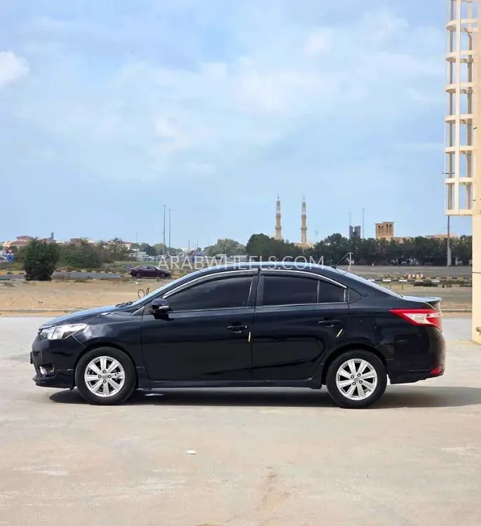 Toyota Yaris 2014 for Sale in Sharjah Image-5