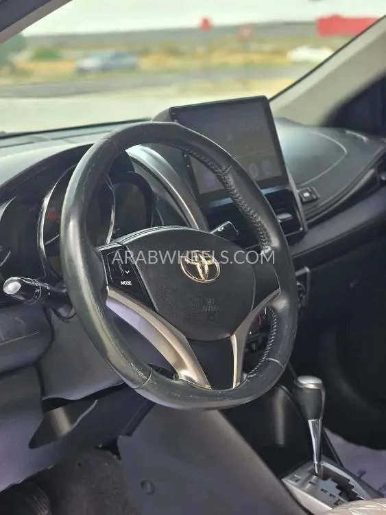 Toyota Yaris 2014 for Sale in Sharjah Image-18