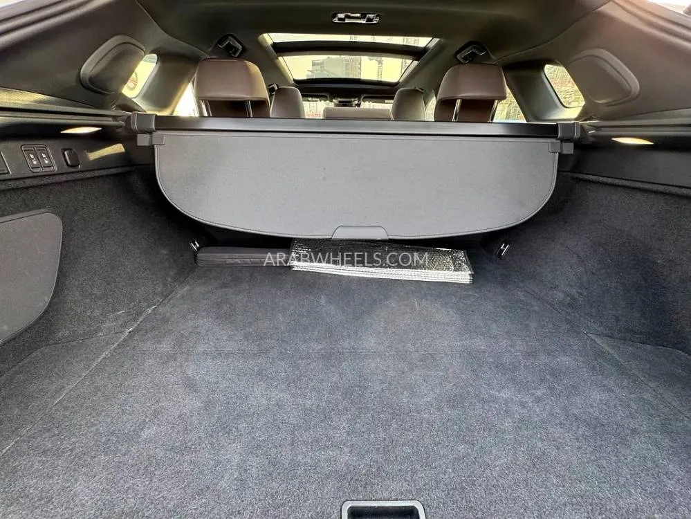 Lexus RX 2023 for Sale in Dubai Image-12