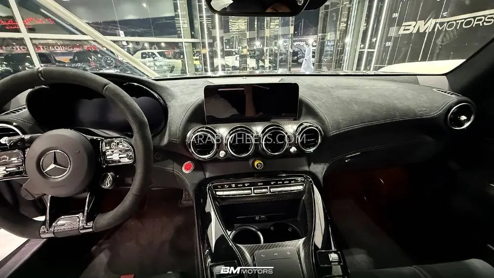 Mercedes Benz AMG GT 2022 for Sale in Dubai Image-10