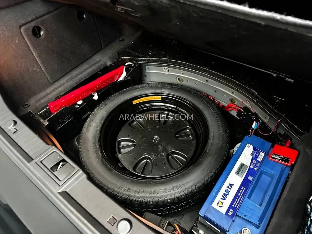 Mercedes Benz CLS Class 2005 for Sale in Dubai Image-10