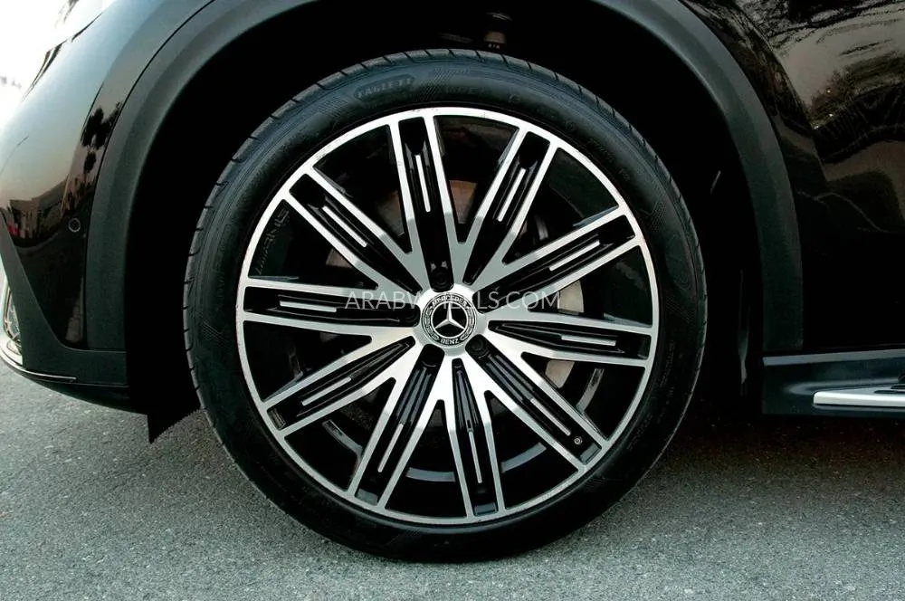 Mercedes Benz EQE 2023 for Sale in Dubai Image-2