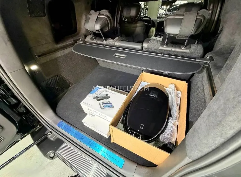 Yangwang U8 2025 for Sale in Dubai Image-7