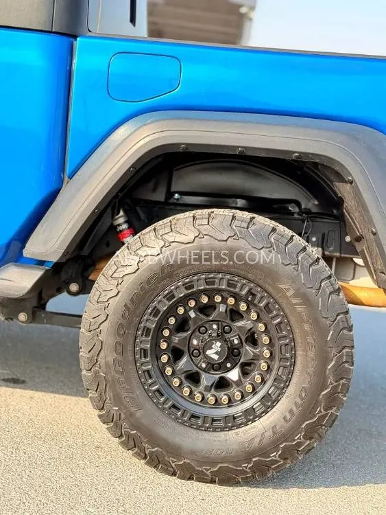 Jeep Gladiator 2022 for Sale in Dubai Image-6