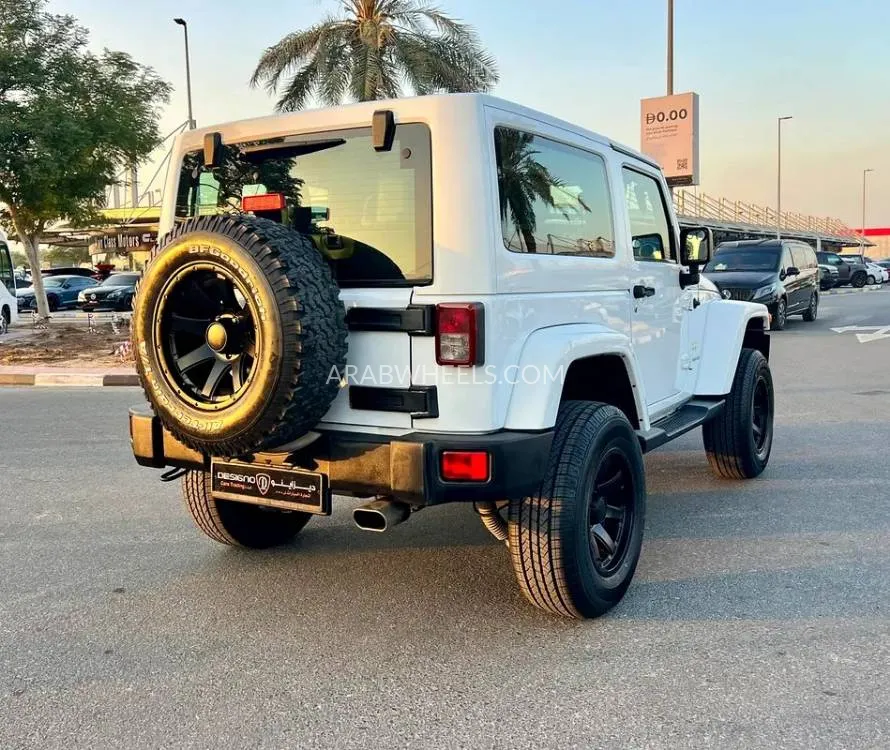 Jeep Wrangler 2015 for Sale in Dubai Image-7