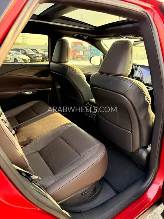Lexus RX 2024 for Sale in Dubai Image-19