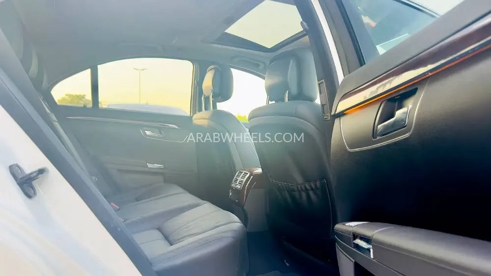 Mercedes Benz CLS Class 2007 for Sale in Dubai Image-4