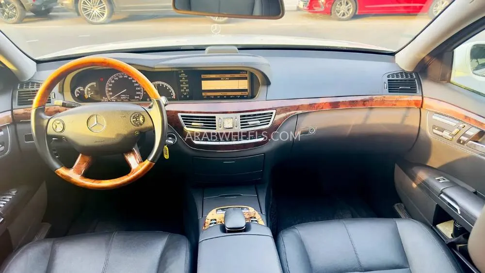 Mercedes Benz CLS Class 2007 for Sale in Dubai Image-5