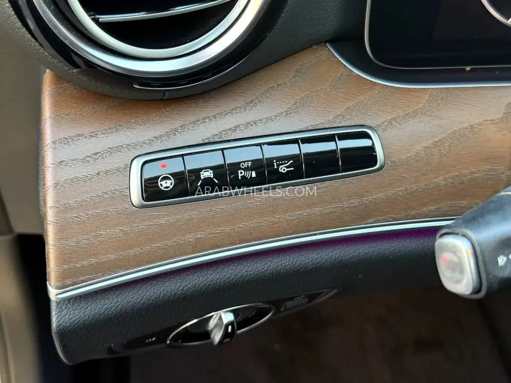 Mercedes Benz E Class 2019 for Sale in Dubai Image-13