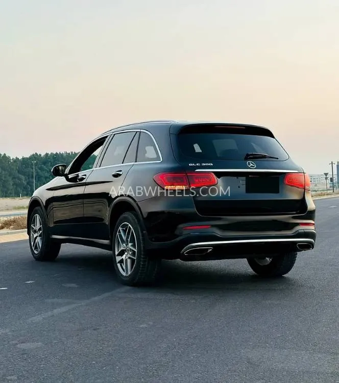 Mercedes Benz GLC Class 2019 for Sale in Dubai Image-8