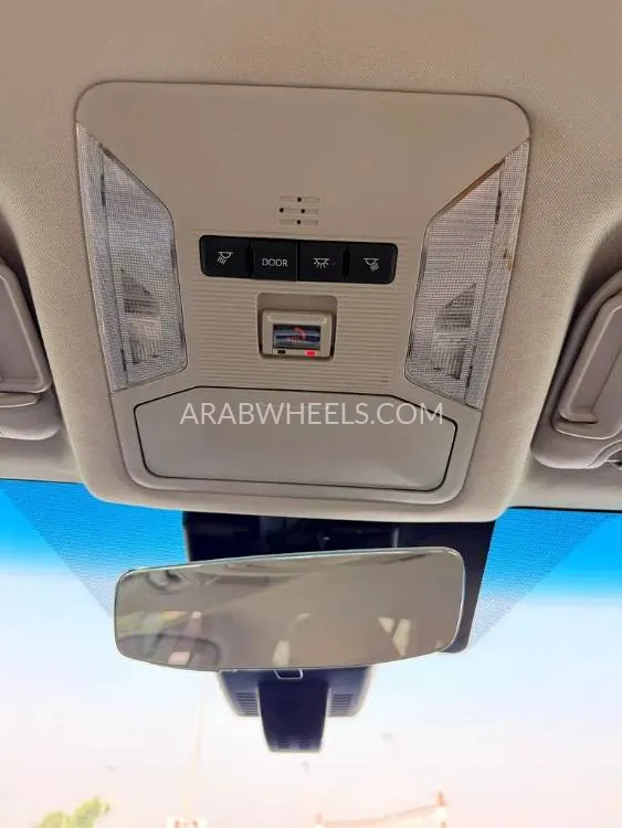 Toyota Rav4 2022 for Sale in Dubai Image-3