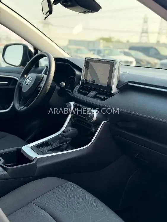 Toyota Rav4 2025 for Sale in Dubai Image-16