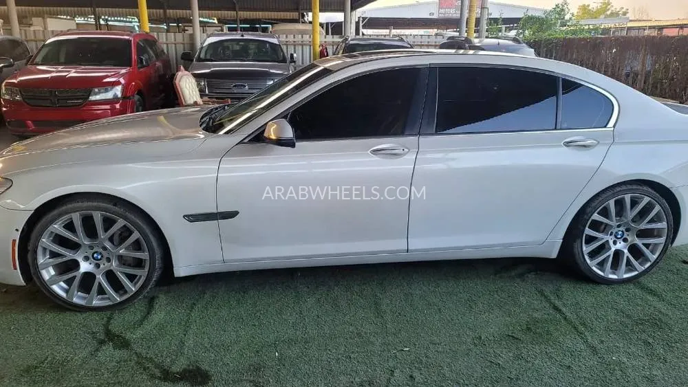 BMW 7 series 2014 for Sale in Ajman Image-9