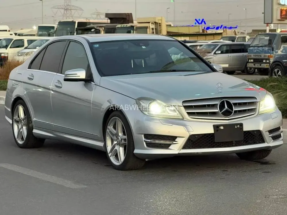 Mercedes Benz C Class 2013 for Sale in Dubai Image-9