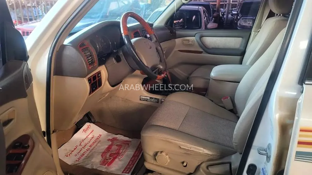 تويوتا لاند كروزر 2006 for Sale in عجمان Image-10