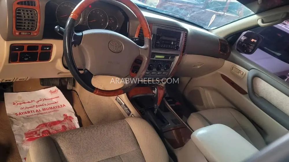 تويوتا لاند كروزر 2006 for Sale in عجمان Image-13