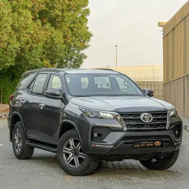 Toyota Fortuner 2.7L SRZ (4x4) 2026