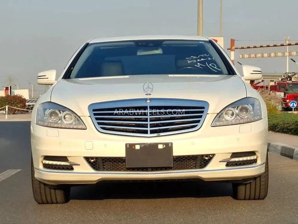 مرسيدس بنز CLS Class 2010 for Sale in دبي Image-7