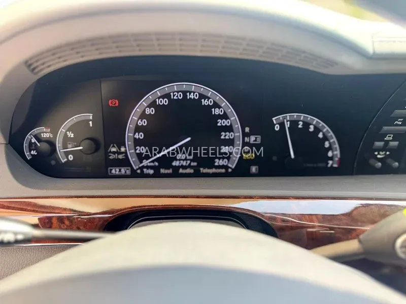 مرسيدس بنز CLS Class 2012 for Sale in دبي Image-16