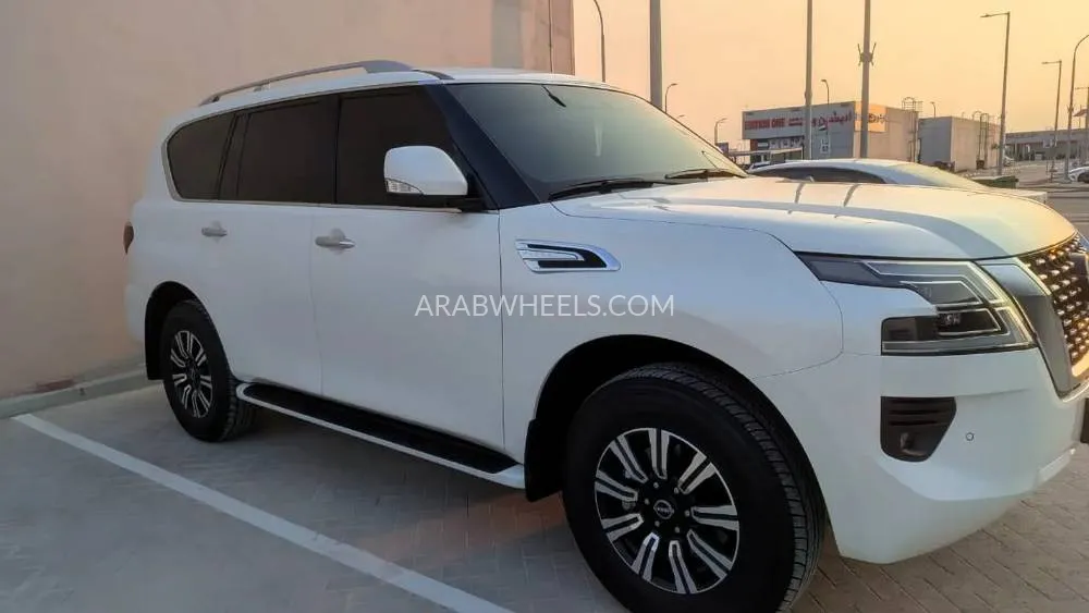 Nissan Patrol 2024 for Sale in Abu Dhabi Image-2