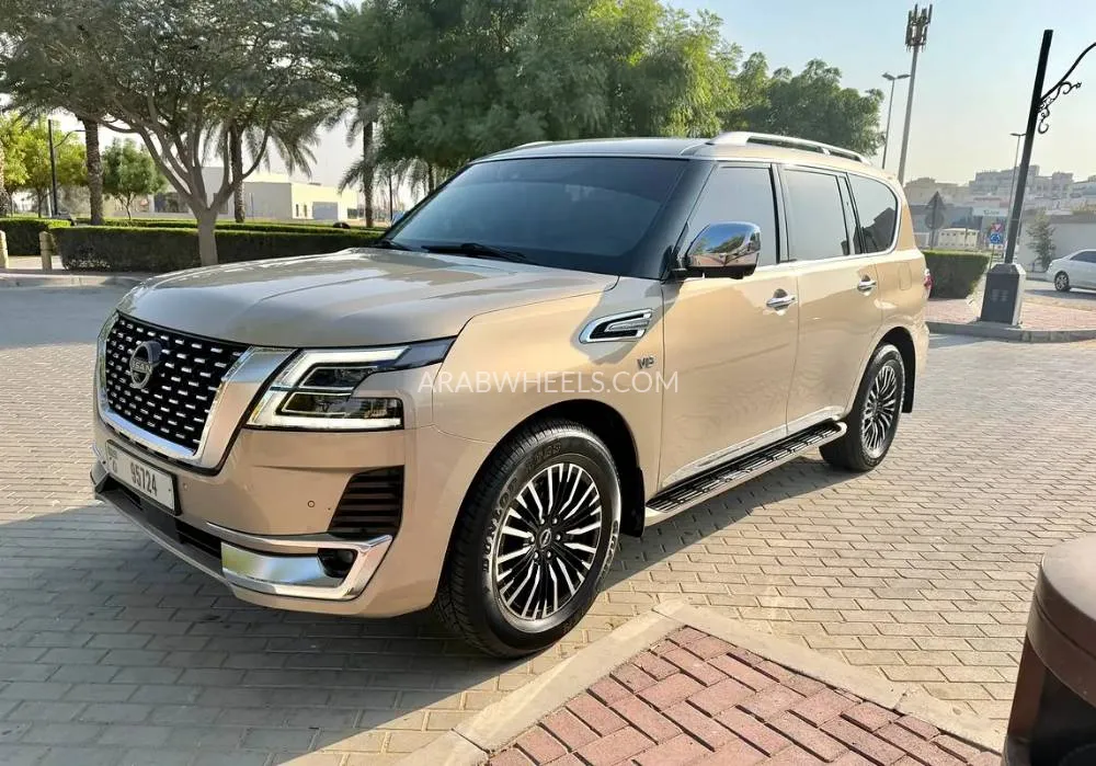 Nissan Patrol 2021 for Sale in Dubai Image-11