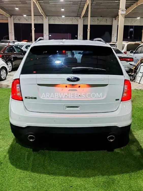 Ford Edge 2014 for Sale in Umm Al Quwain Image-4