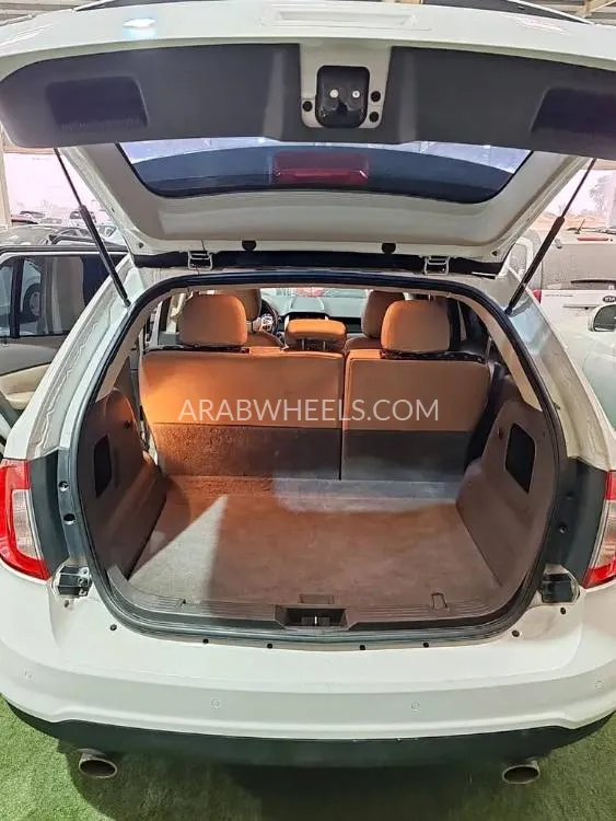 Ford Edge 2014 for Sale in Umm Al Quwain Image-18