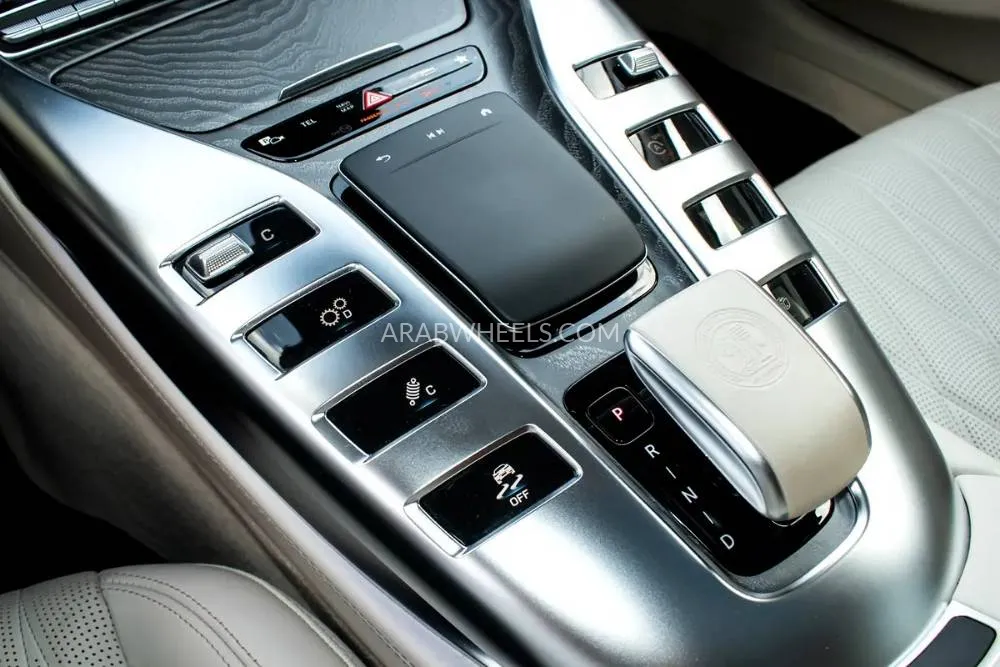 Mercedes Benz AMG GT 2021 for Sale in Dubai Image-17