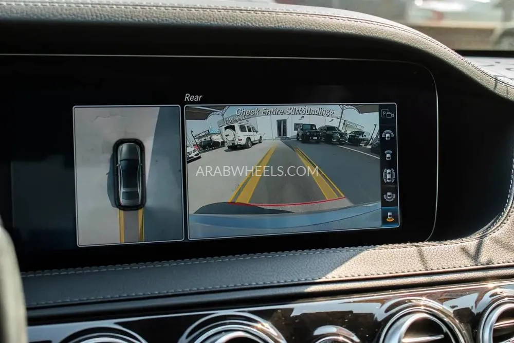 Mercedes Benz CLS Class 2018 for Sale in Dubai Image-11