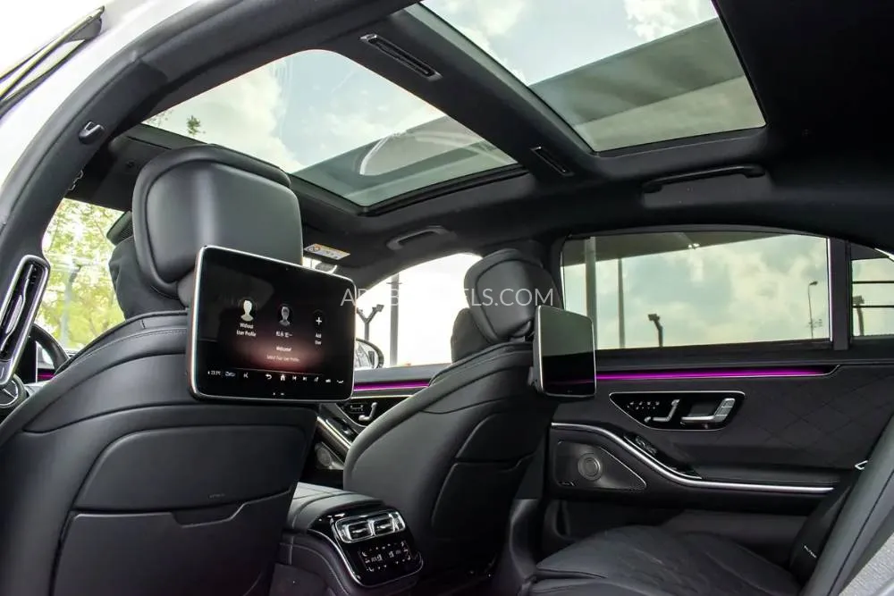 Mercedes Benz CLS Class 2021 for Sale in Dubai Image-19