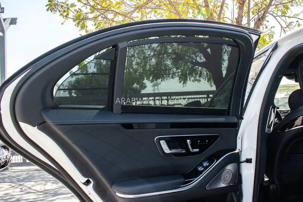 Mercedes Benz CLS Class 2022 for Sale in Dubai Image-6