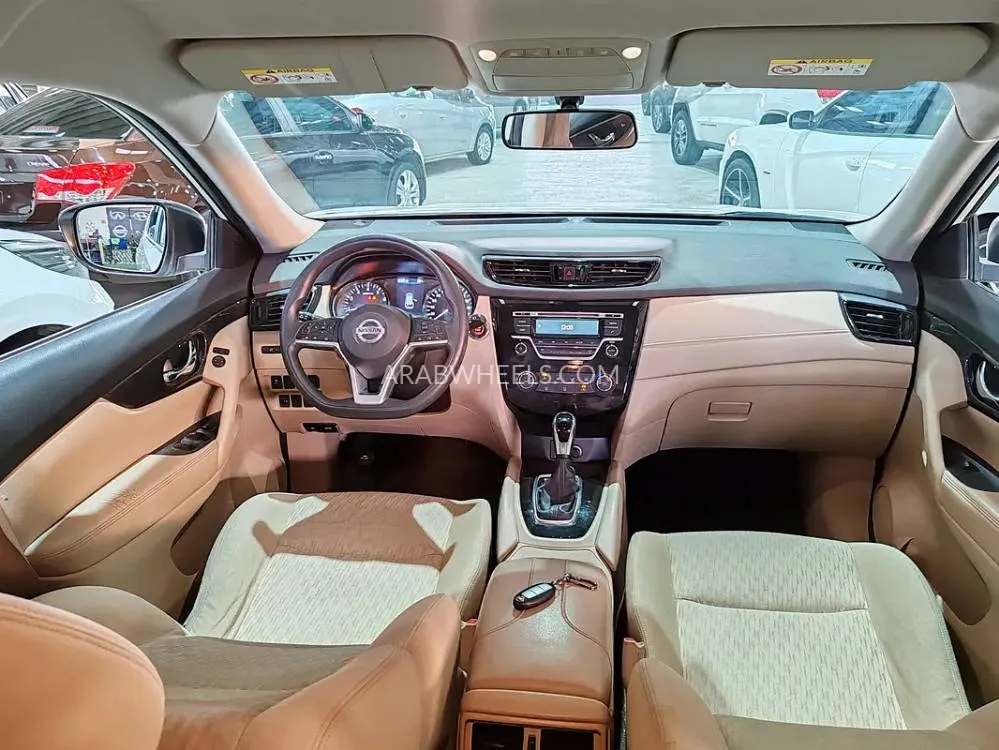 Nissan X-Trail 2021 for Sale in Umm Al Quwain Image-2