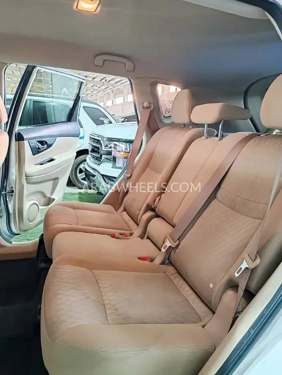 Nissan X-Trail 2021 for Sale in Umm Al Quwain Image-8