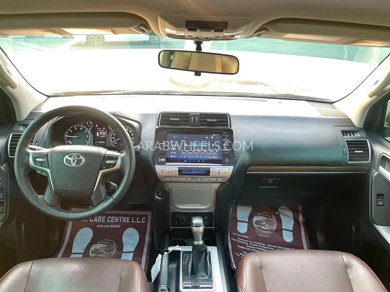Toyota Land Cruiser Prado 2020 for Sale in Dubai Image-16