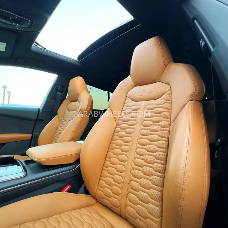 Audi RS Q8 2025 for Sale in Dubai Image-10